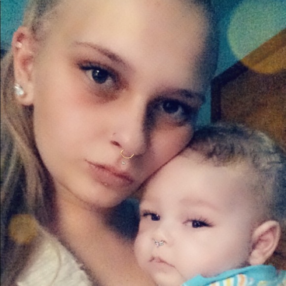 Meet your Posher, Shawna - Picture 1 of 1